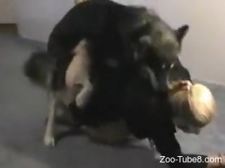 Horny housewife is having doggy-style zoo sex